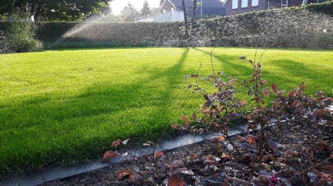 Gras beregening systeem Loonbedrijf van Kleef Gras beregening systeem Loonbedrijf van Kleef